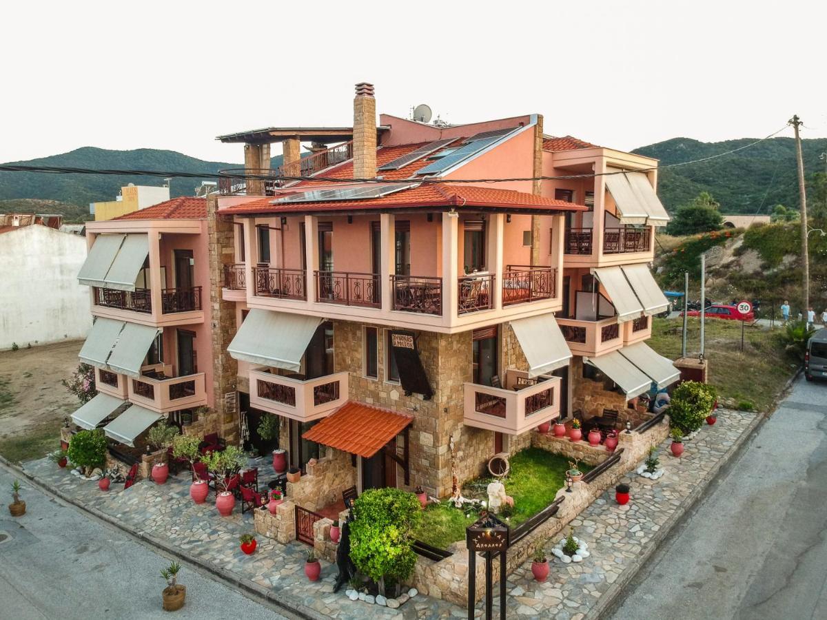 Xenonas Apollon Aparthotel ซาร์ตี ภายนอก รูปภาพ