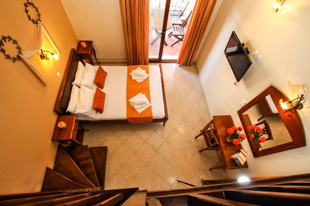 Xenonas Apollon Aparthotel ซาร์ตี ภายนอก รูปภาพ