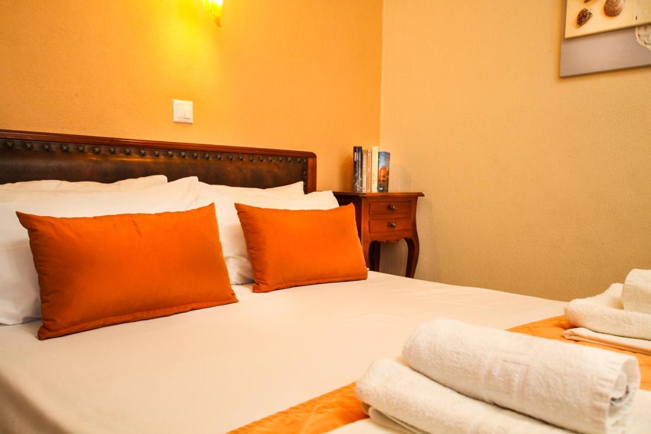 Xenonas Apollon Aparthotel ซาร์ตี ภายนอก รูปภาพ